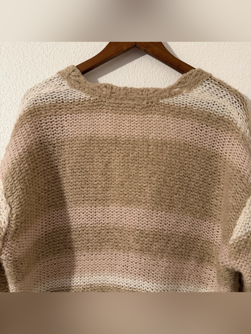 Free People Size XS Tan Cream Baby Pink Knit Striped Oversized Cardigan Sweater - Picture 8 of 10